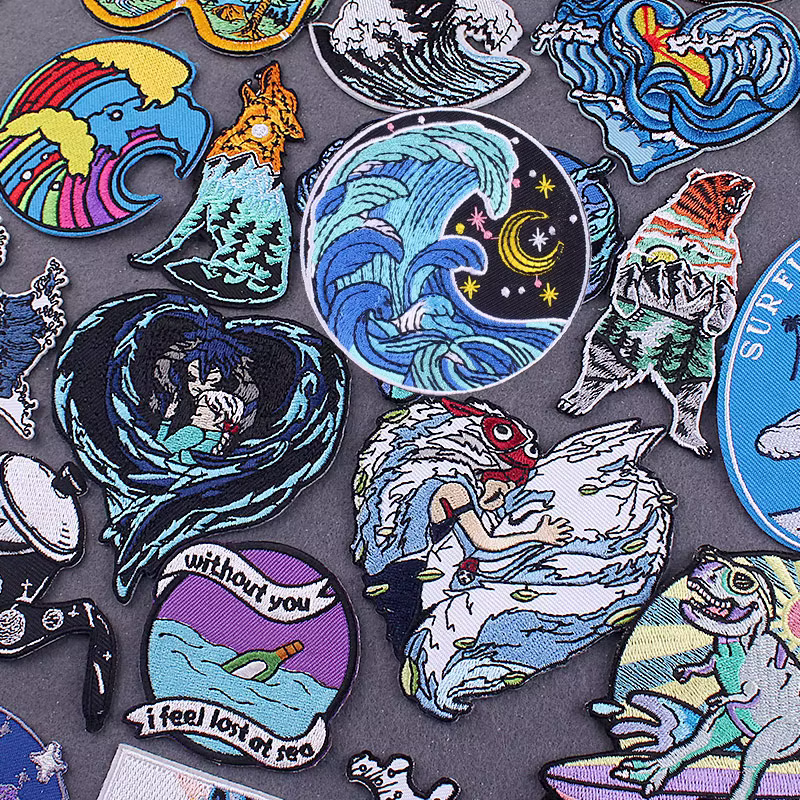 Parche surf bordado a rayas con ondas del mar - adhesivo para mochila - imagen 2