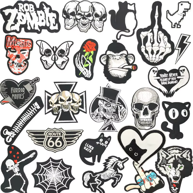 Variaciones de parches punk en distintos fondos