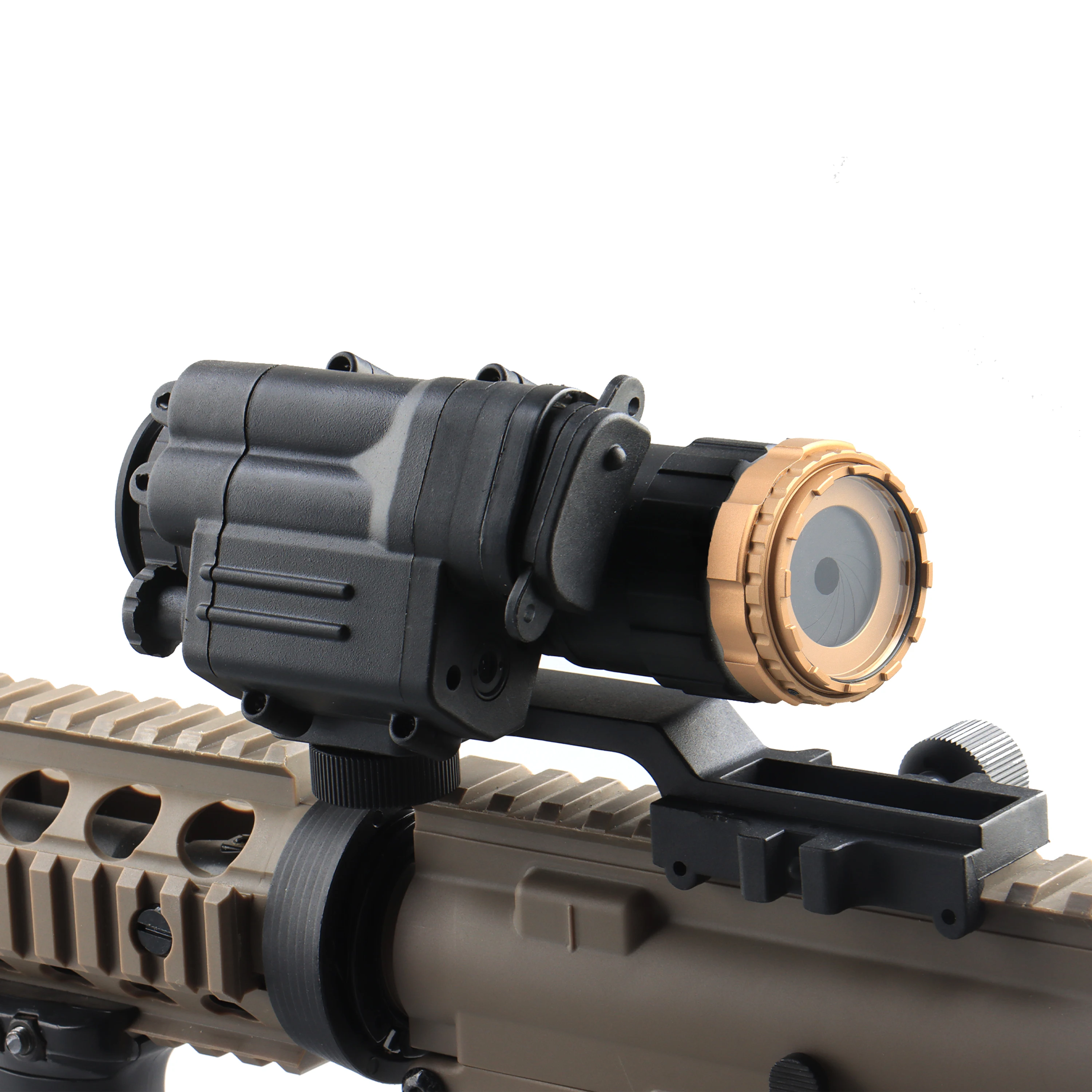 Cubierta de enfoque NVG con apertura ajustable
