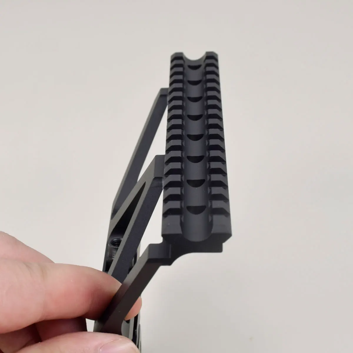 MI-AKSM Soporte lateral para AK con riel Picatinny de 20 mm - imagen 3