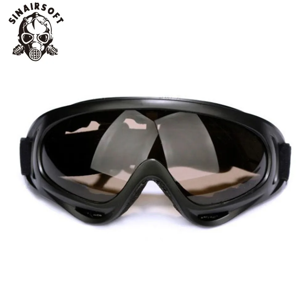 Conjunto de gafas con diferentes colores de lente