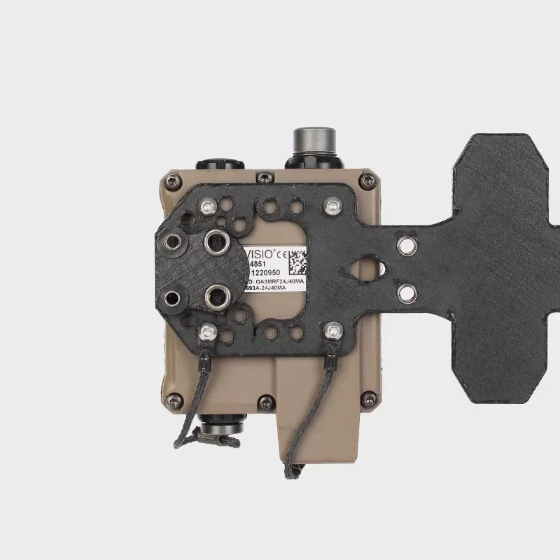 Placa montaje Invisio U94 MOLLE – Sistema PTT táctico - imagen 4