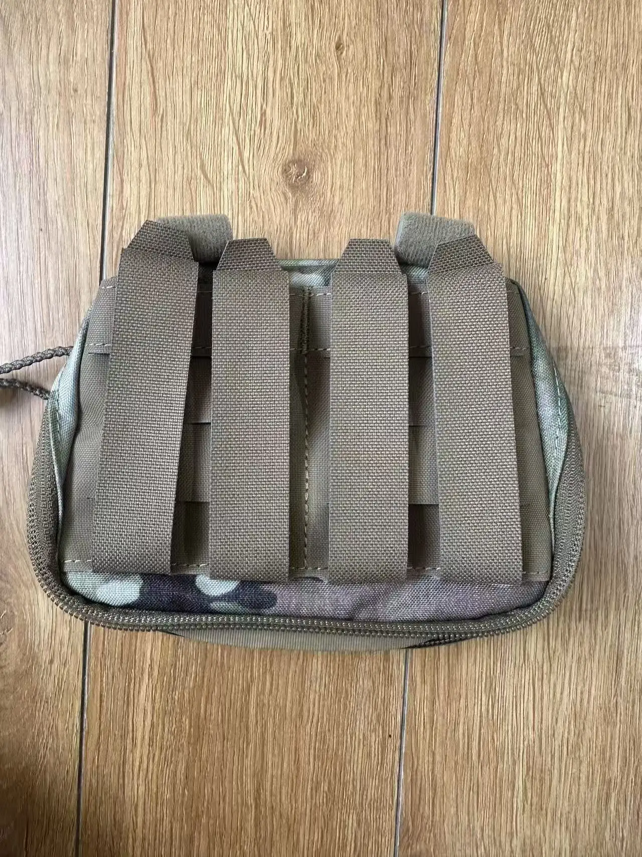 Chaleco táctico outdoor con bolsillo multiusos para objetos - imagen 2