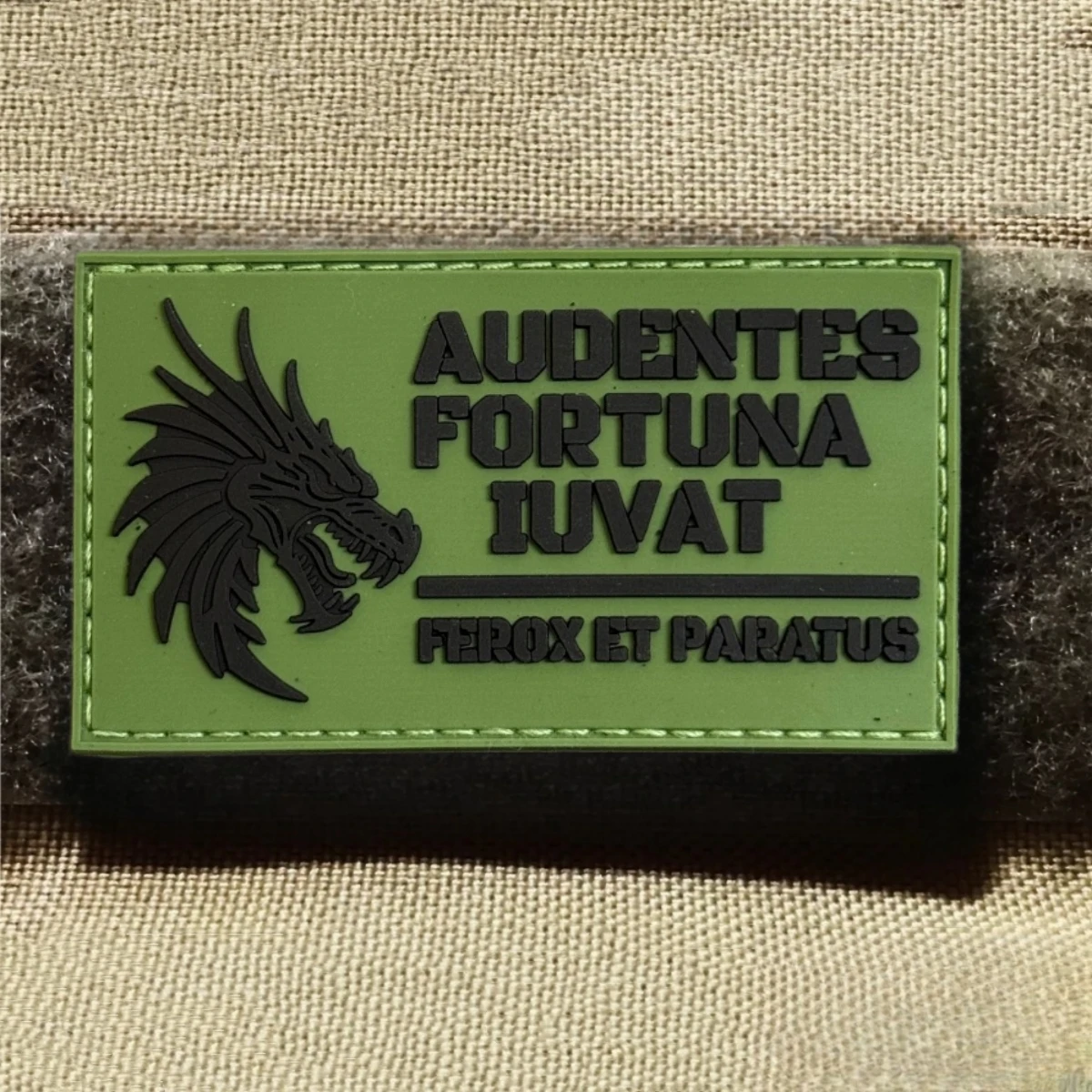 Parche táctico dragón PVC con gancho y bucle para ropa o mochila - imagen 3