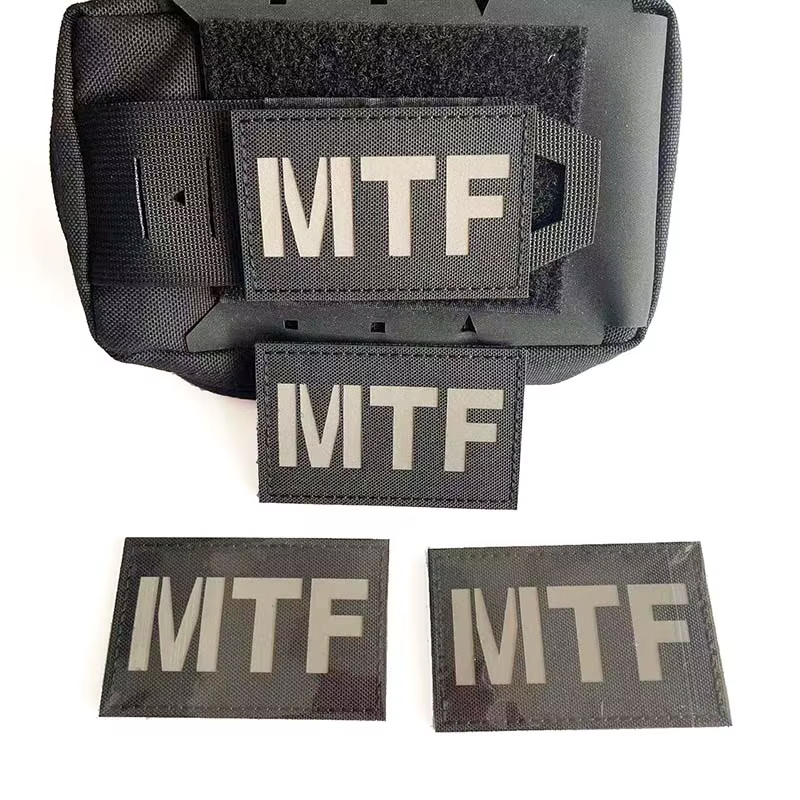 Parche táctico reflectante SCP MTF – Velcro para mochila - imagen 4