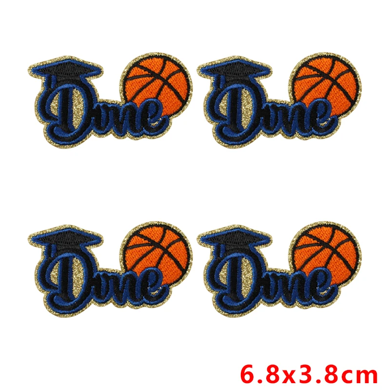 Parche bordado graduación 2026 baloncesto fútbol – termoadhesivo - imagen 3
