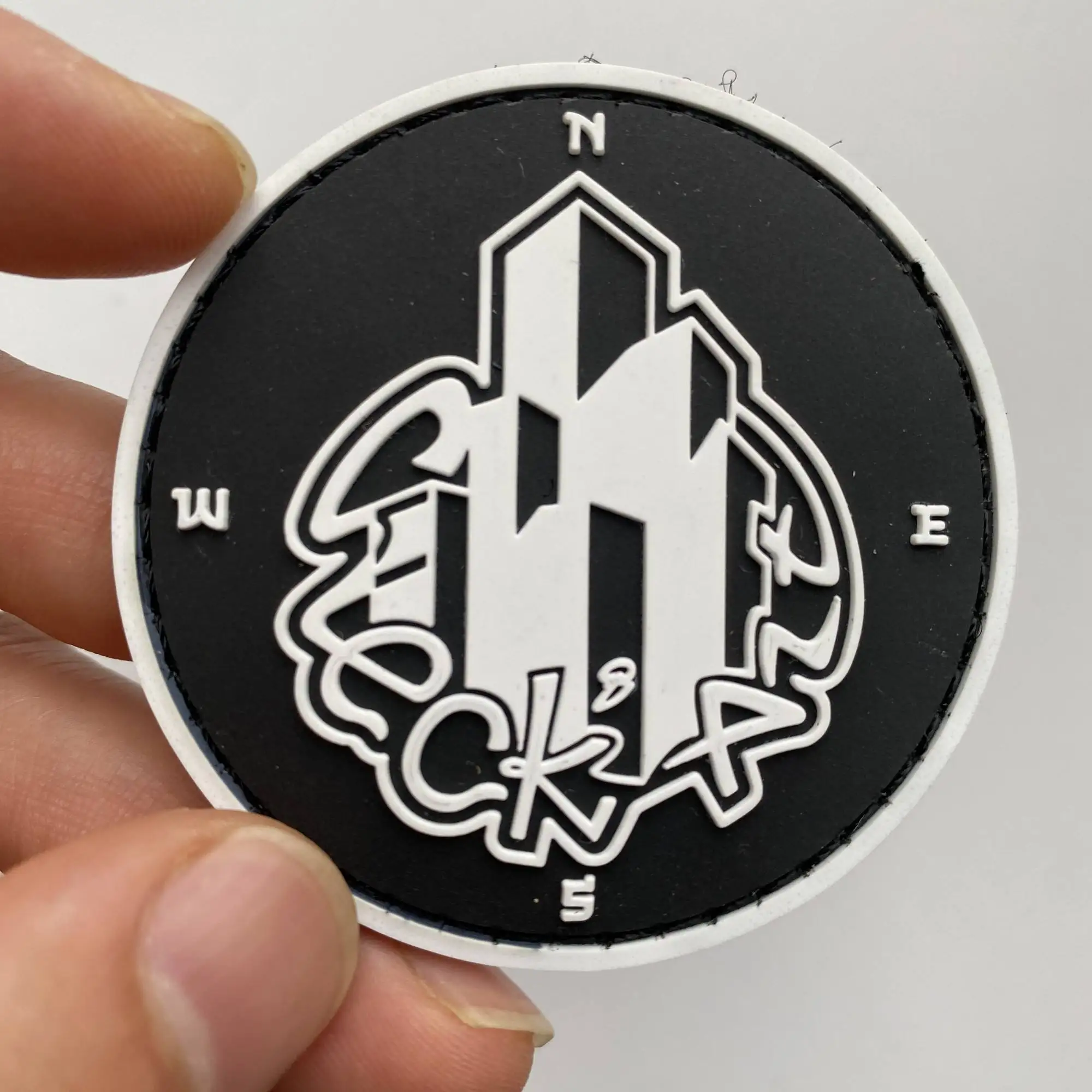 Parche adhesivo 3D con gancho y bucle, logotipo en relieve impermeable - imagen 2