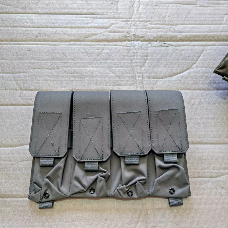 Chaleco táctico exterior con bolsa para cargadores y paneles - imagen 5