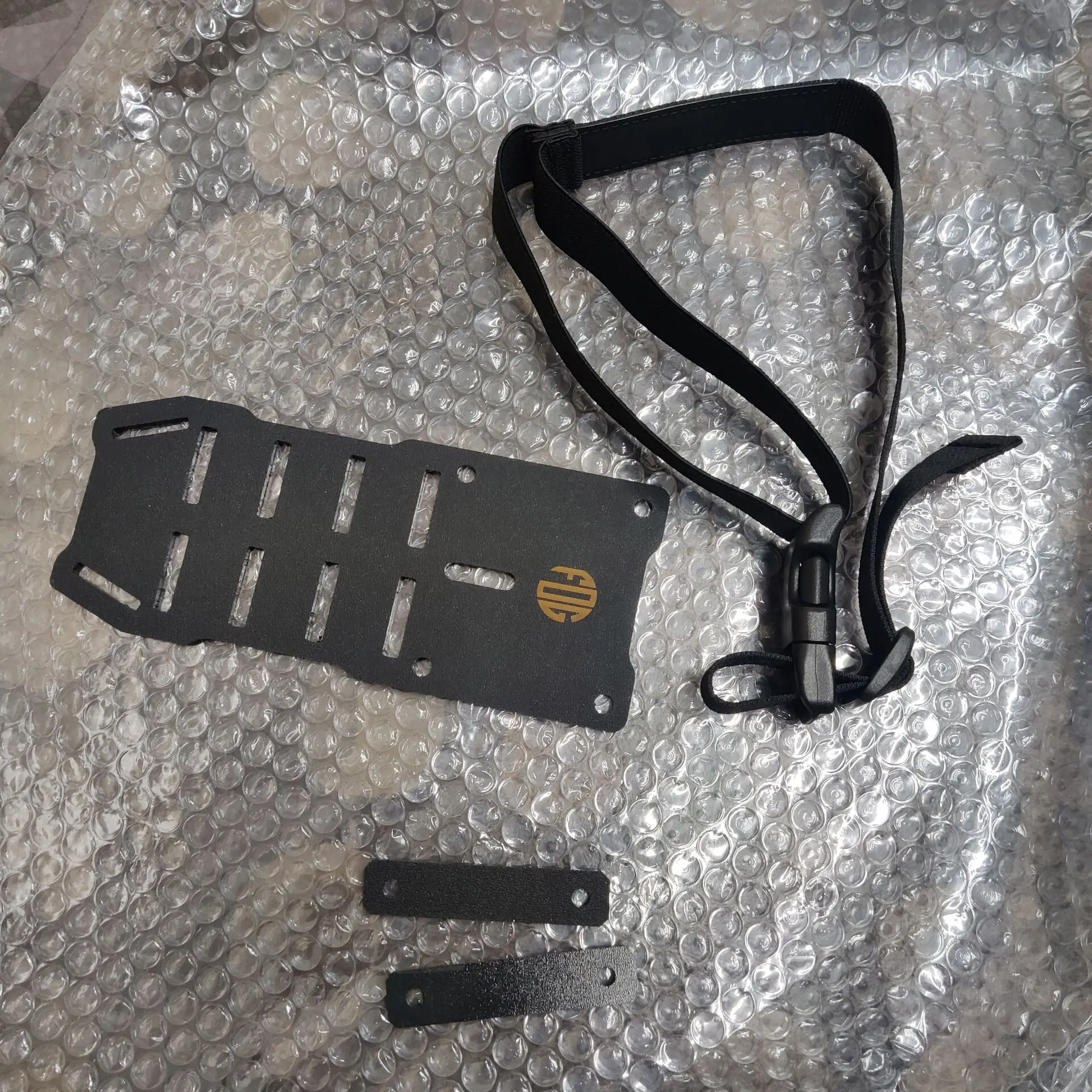 Kit adaptador placa táctica MOLLE para cargador muslo y pierna - imagen 2