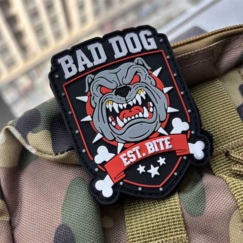 Parche táctico PVC BAD DOG EST.BITE con velcro para mochila - imagen 2