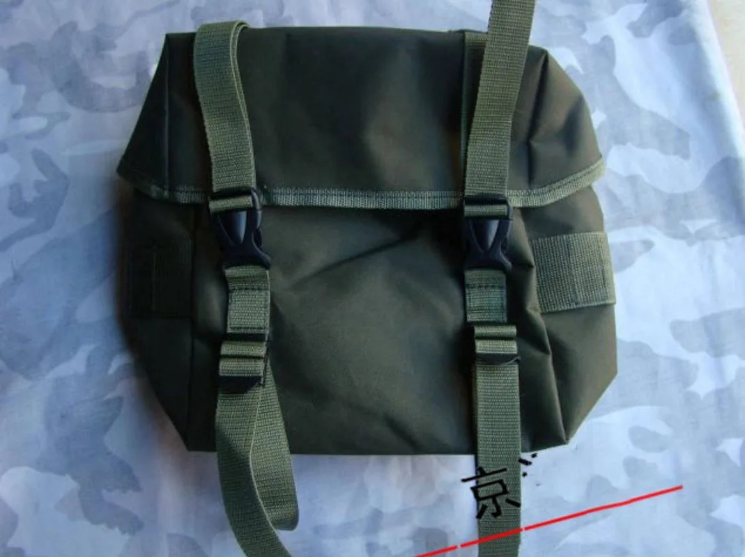Riñonera táctica multiusos con clip para equipo de exterior