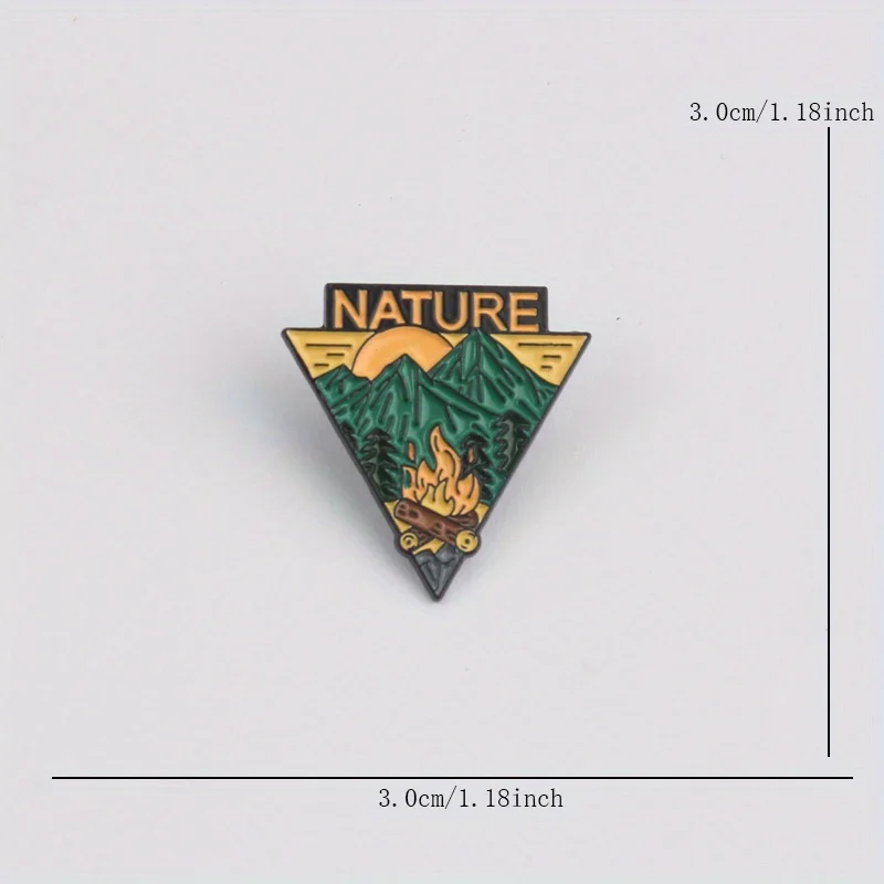 Pin de esmalte vintage – Paisaje montaña y bosque para camping - imagen 5