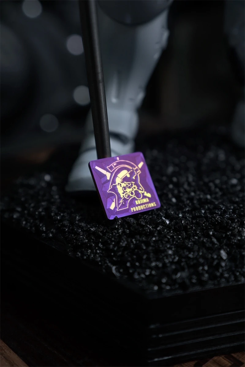 Detalle de insignia táctica en mochila
