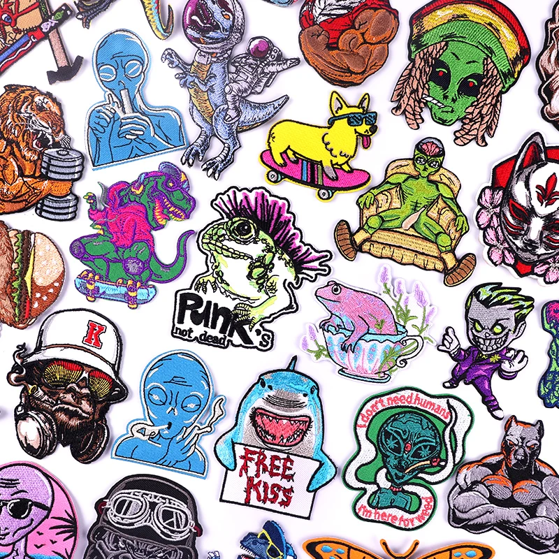 Parche bordado de Animal Rock con diseño de rana y estilo alien