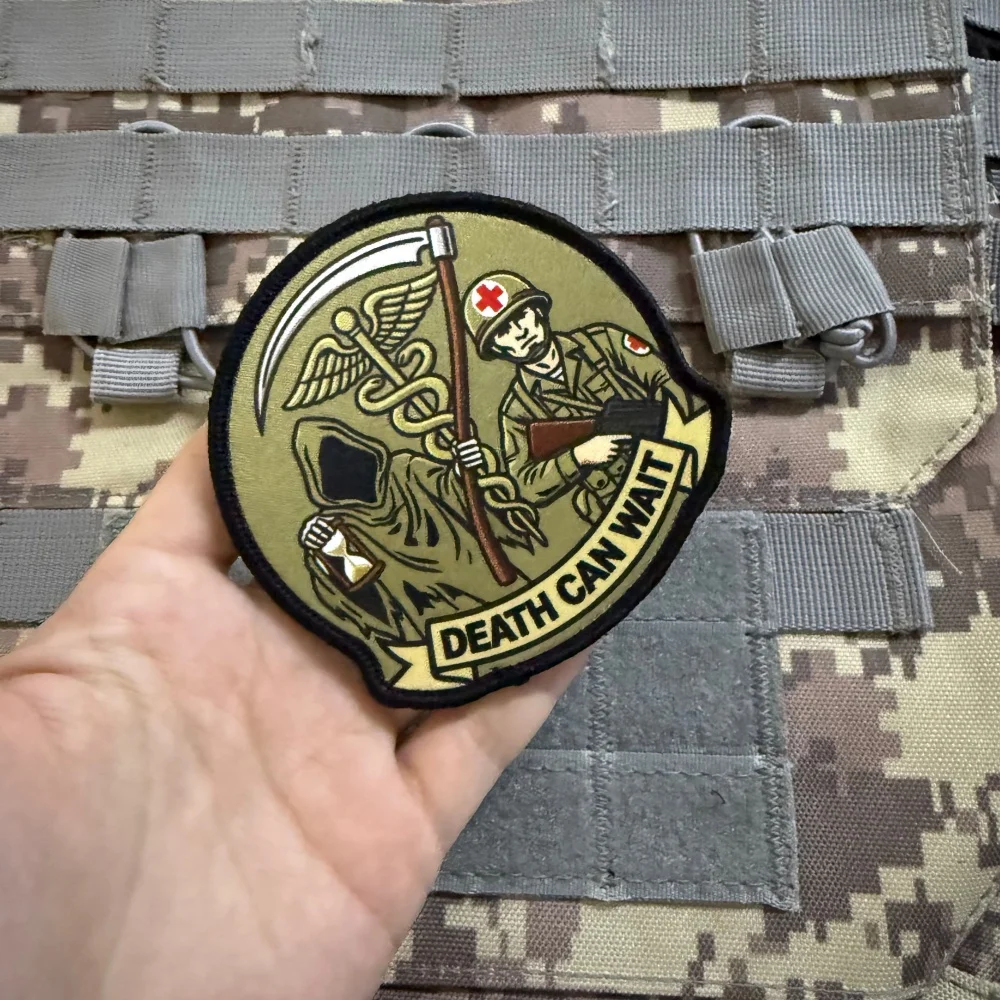 Parche táctico Death Can Wait con velcro Life Star rescate - imagen 5