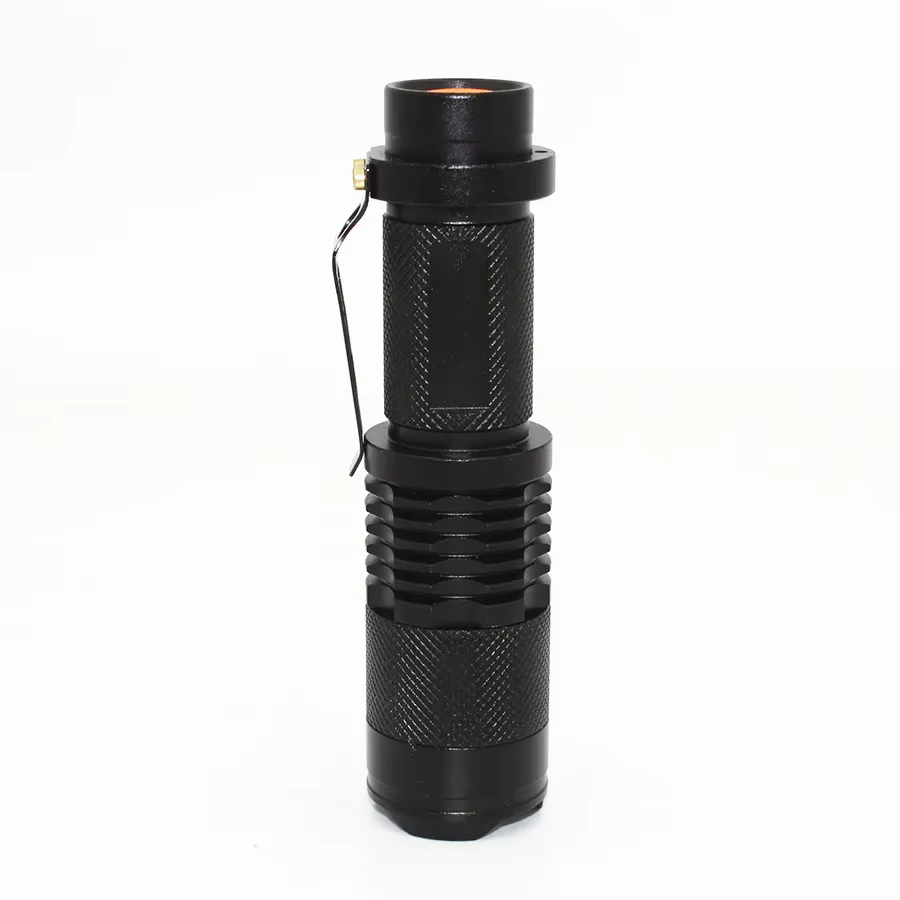 Elements Gear SK98 mini linterna LED retráctil XML T6 con zoom - imagen 3