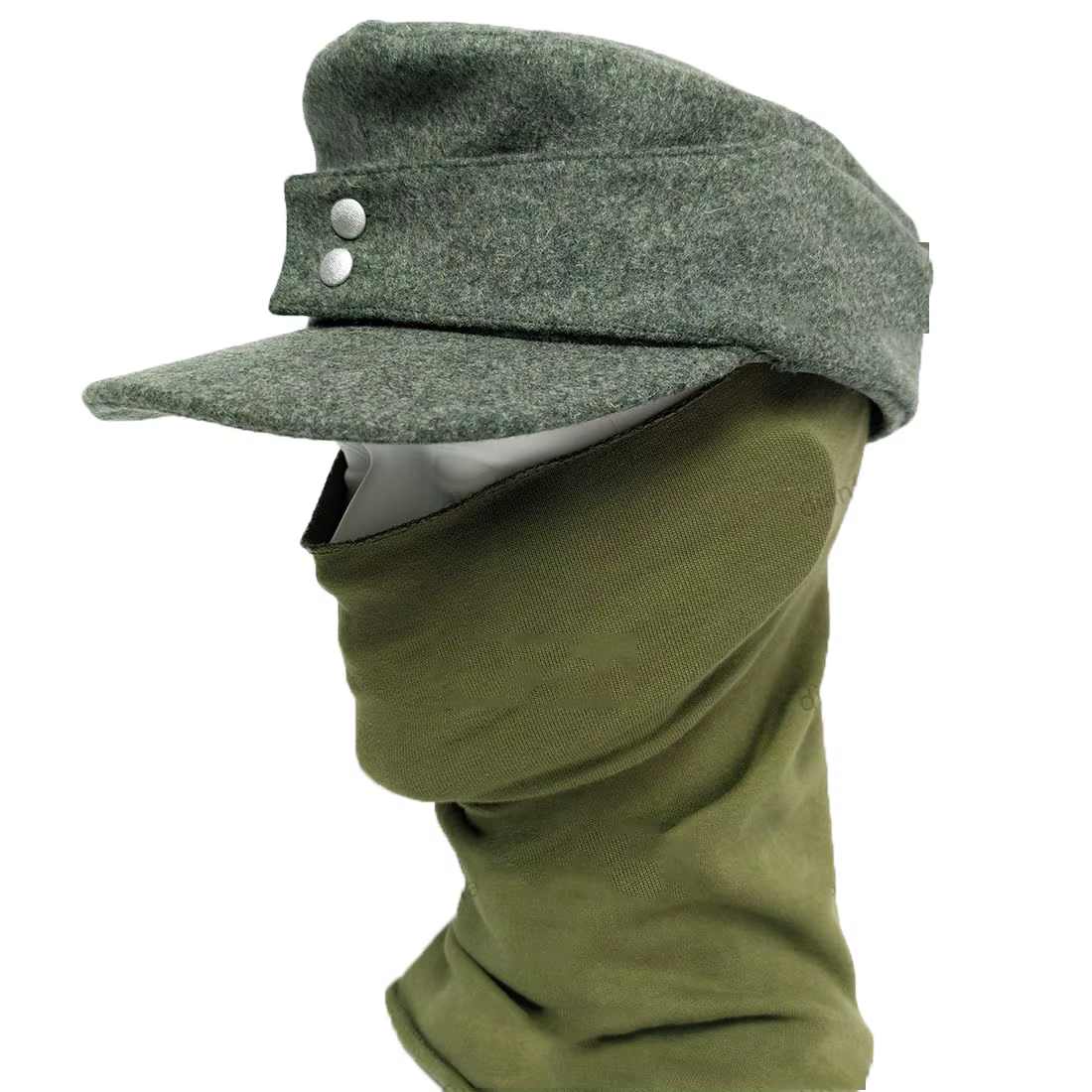Detalle frontal de la gorra M43