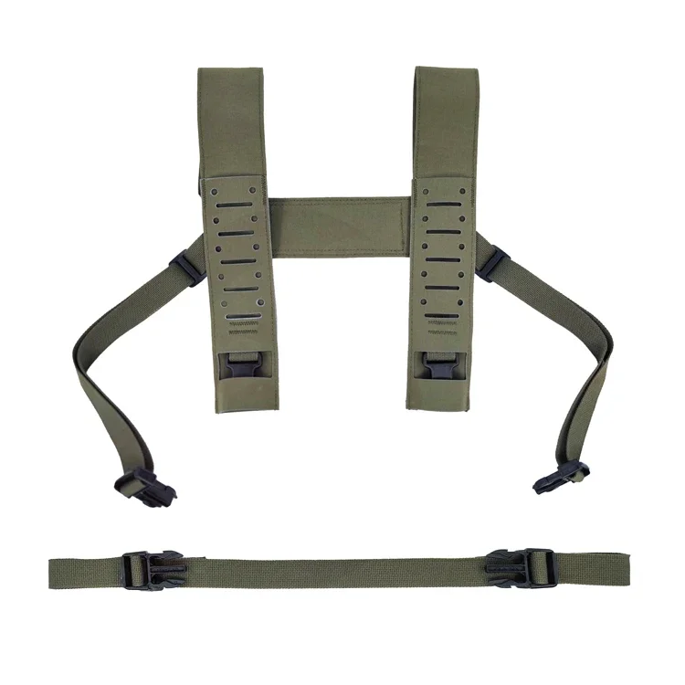 Correa en look táctico Multicam