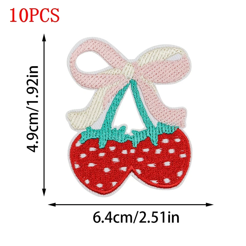 Detalles bordados del parche de cereza