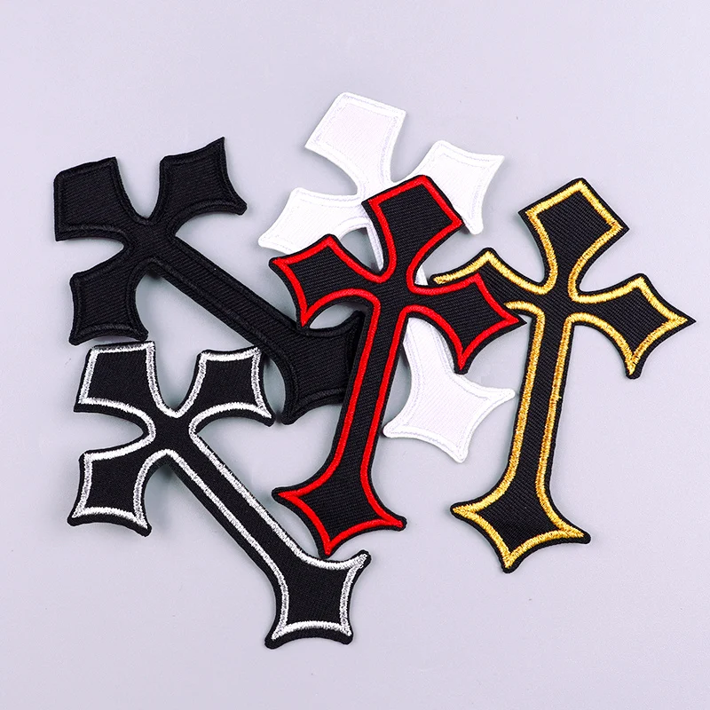 Parches termoadhesivos cruz colorida bordado Jesús oro y plata - imagen 3