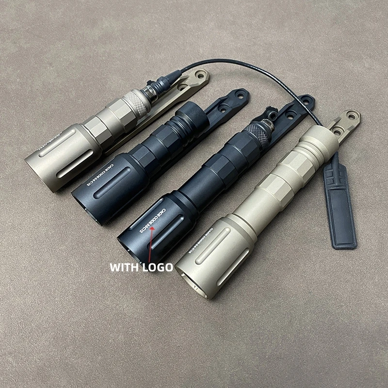 Linterna táctica Metal Scout Light V2 con interruptor presión y M-LOK