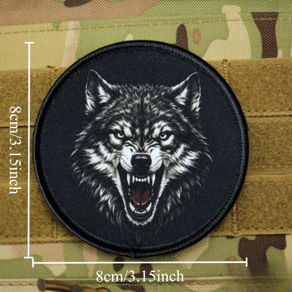 Parche táctico lobo chevron con velcro para mochila personalizada - imagen 5
