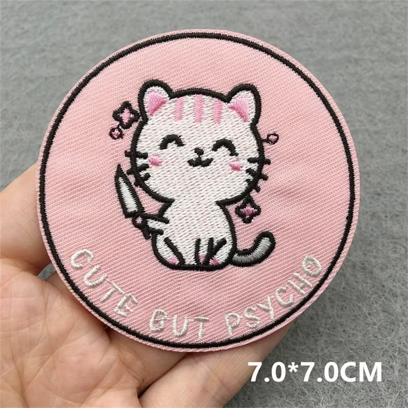 Parche aplicado en el bolsillo de una chaqueta vaquera