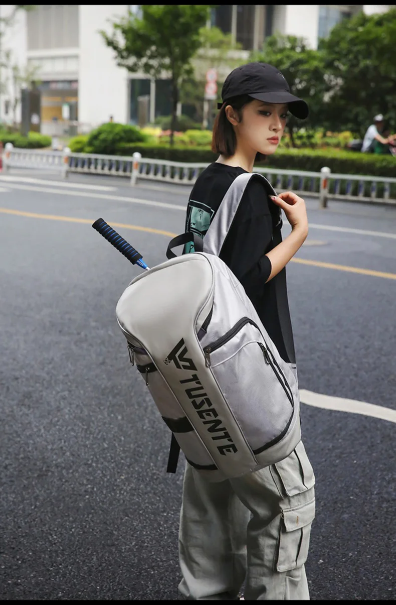 Mochila scione Trave en uso como mochila escolar