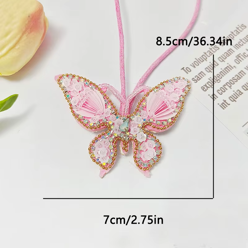 Colección de abalorios colgantes de mariposa, pájaro y conejo