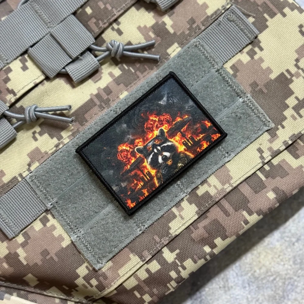 Parche táctico raccoon efecto explosión impreso con velcro mochila - imagen 2