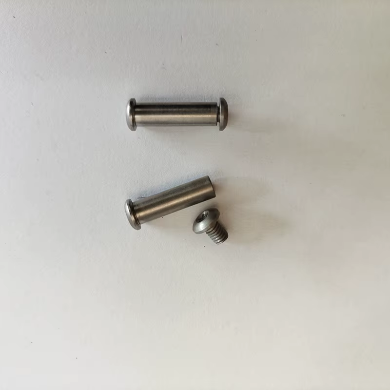 Leatherman recambio tornillos Torx T10 – Repuestos herramienta - imagen 2