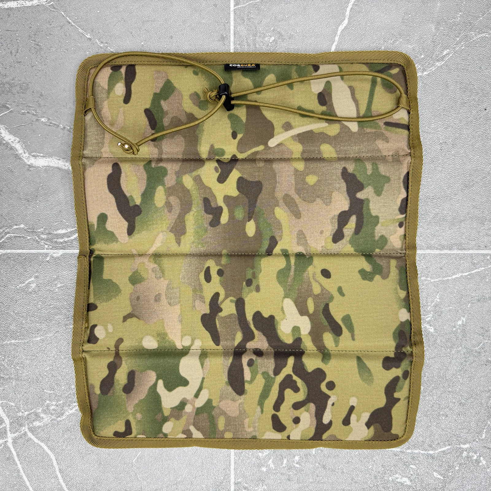 Colchoneta plegable EVA impermeable para camping y senderismo - imagen 2