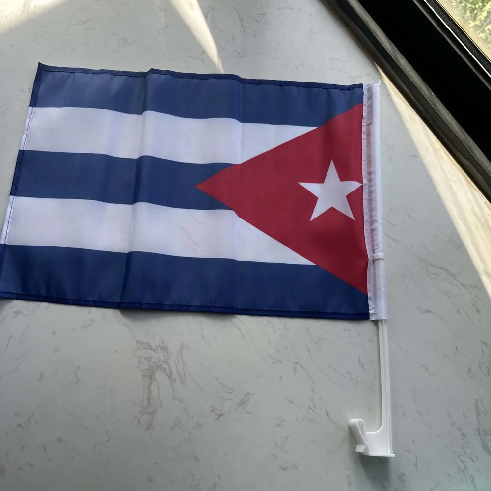 Bandera de Cuba para coche de poliéster, con asta de plástico - imagen 3
