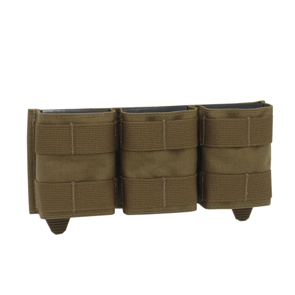 Fijación MOLLE en chaleco táctico