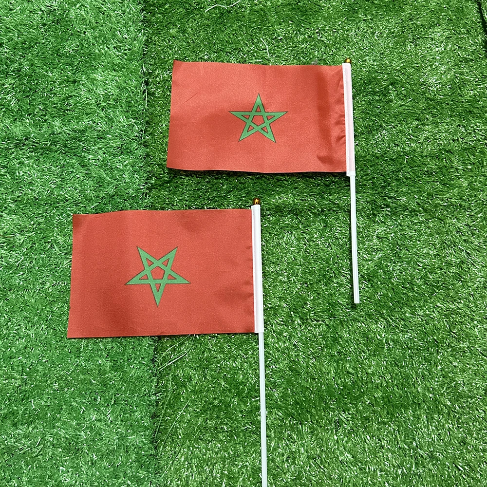 Bandera de mano Marruecos poliéster con asta de plástico - imagen 3