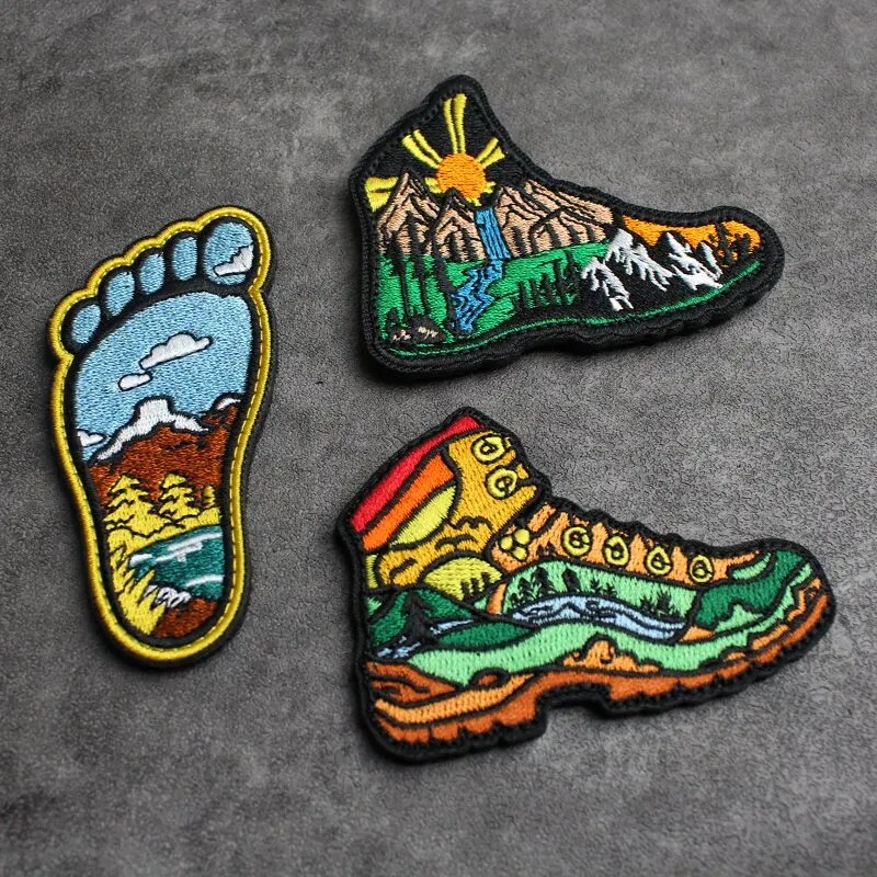 Parche bordado oso polar y montañas para mochilas, camping, escalada - imagen 4