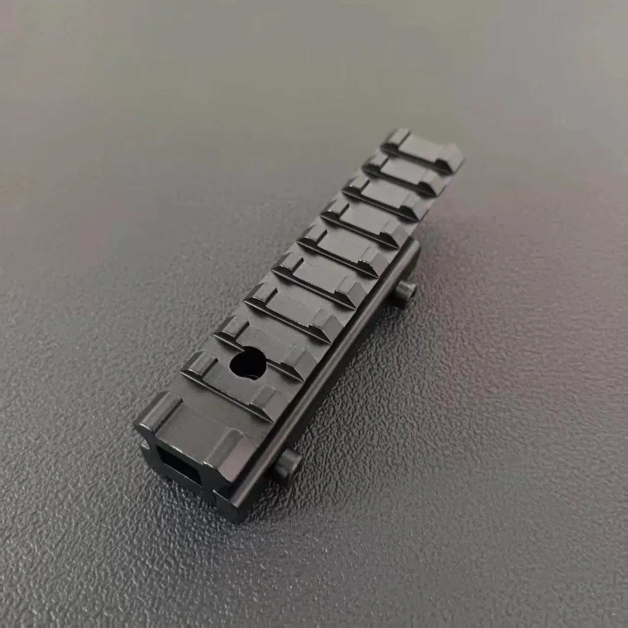 Detalle del sistema de fijación del adaptador