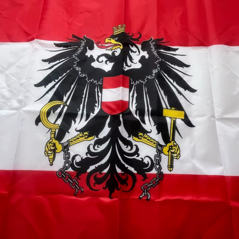 Vista de la bandera decorada