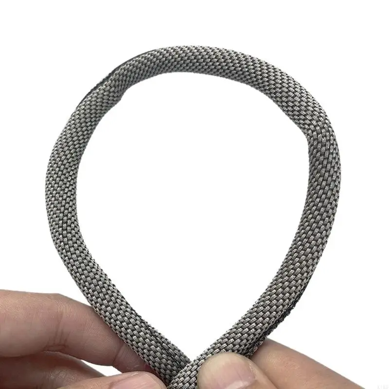 Funda abierta para colocar alrededor del cable