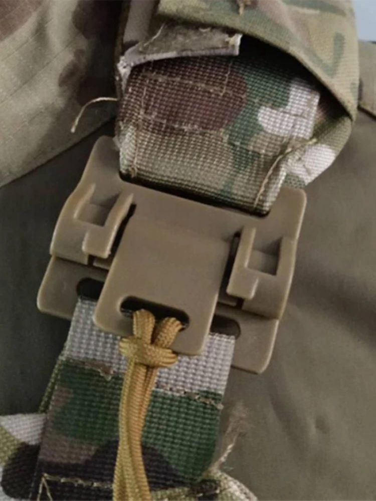 Hebilla liberación rápida táctica MOLLE para chaleco con deslizadores - imagen 4