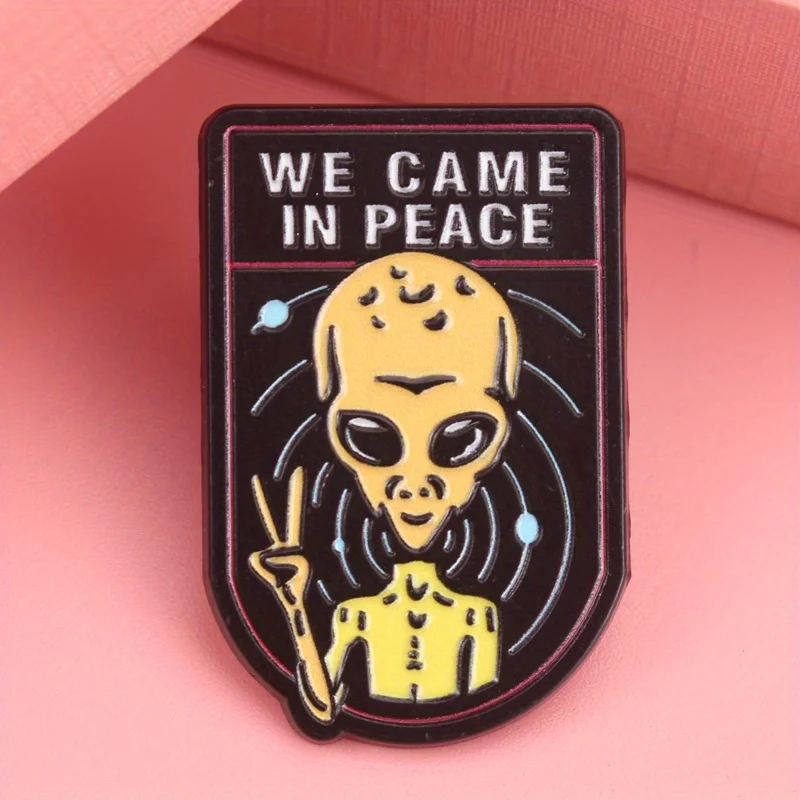 Pin de solapa alienígena paz amarillo brillante escudo cósmico - imagen 2