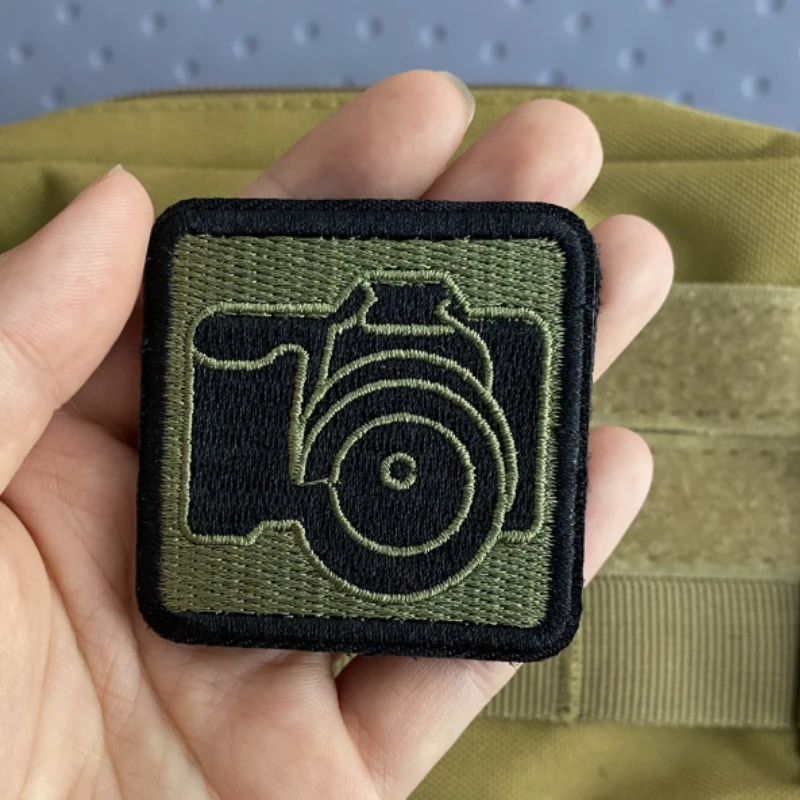 Parche táctico gancho y bucle cocodrilo mordida para fotógrafo
