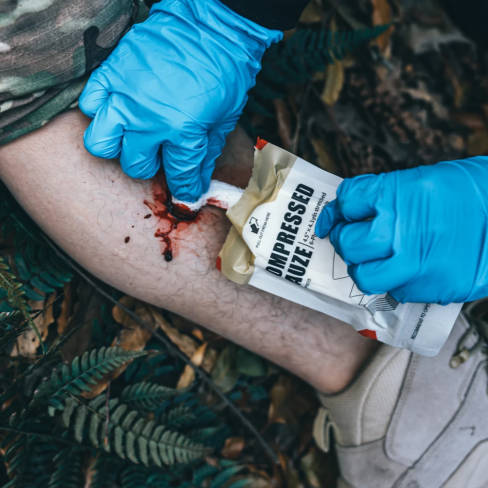 Gasa Comprimida RHINO RESCUE para IFAK y Botiquín Táctico - imagen 3