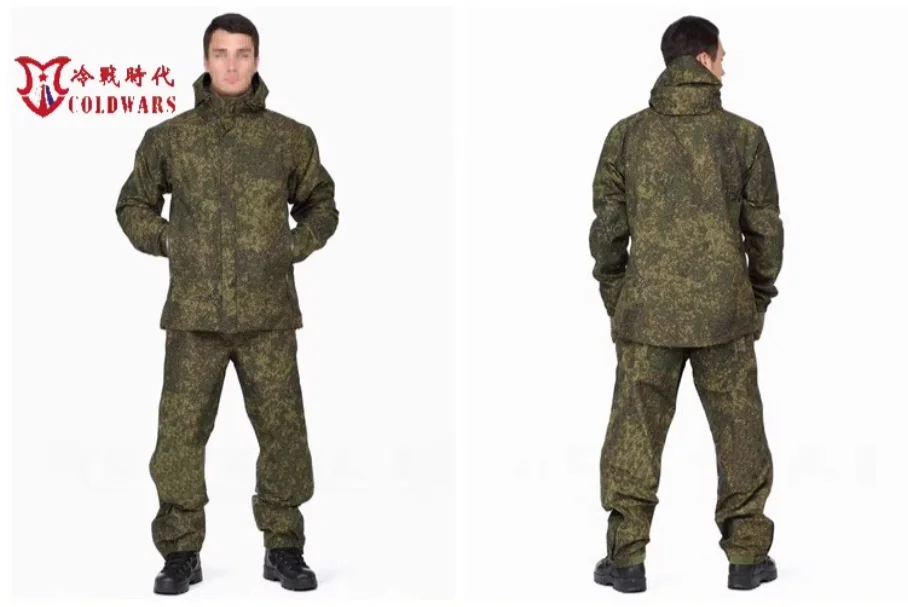 Chaqueta con capucha