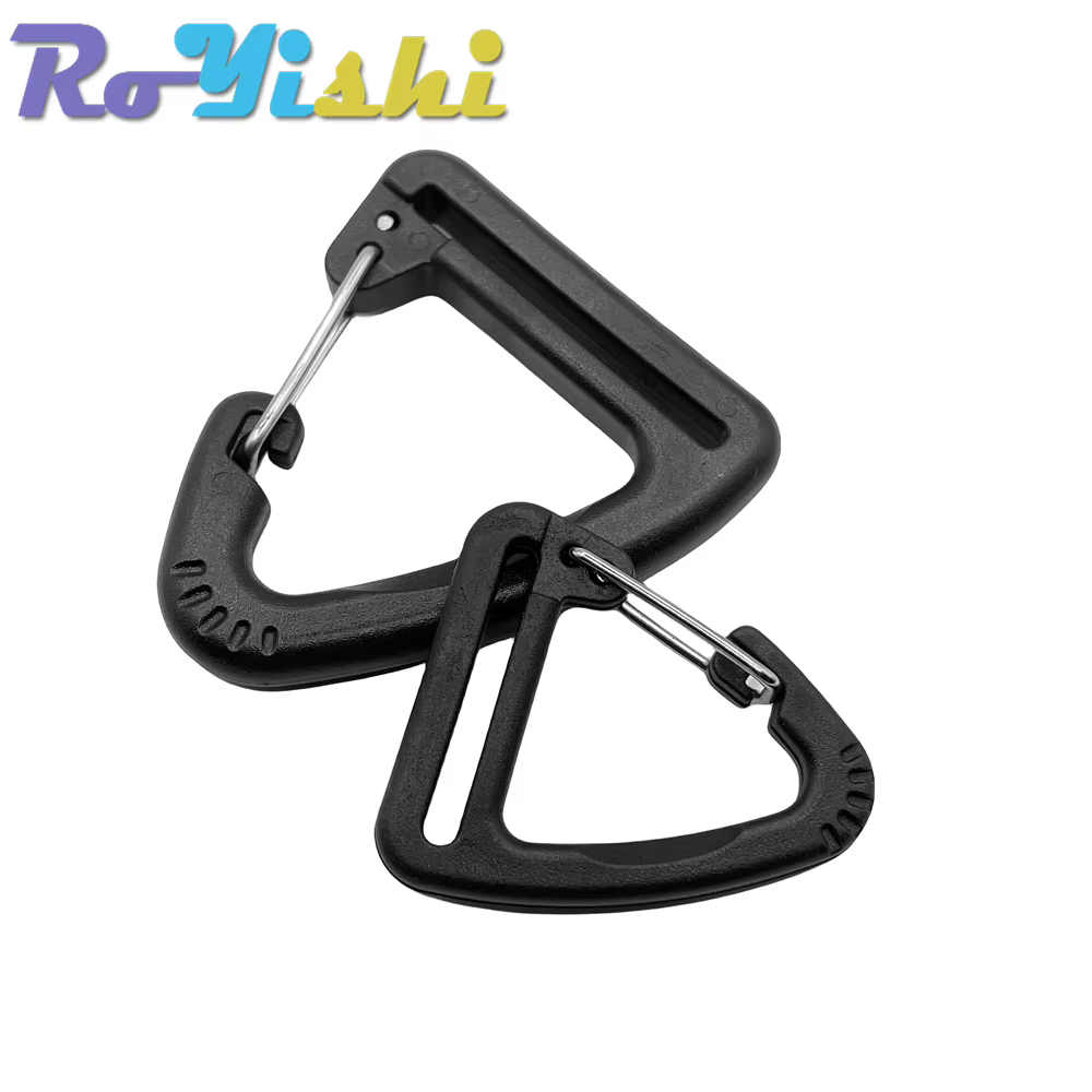 Mosquetón triangular de plástico con clip quickdraw para tu mochila - imagen 3