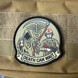 Parche táctico Reaper & Soldier médico con velcro para mochila