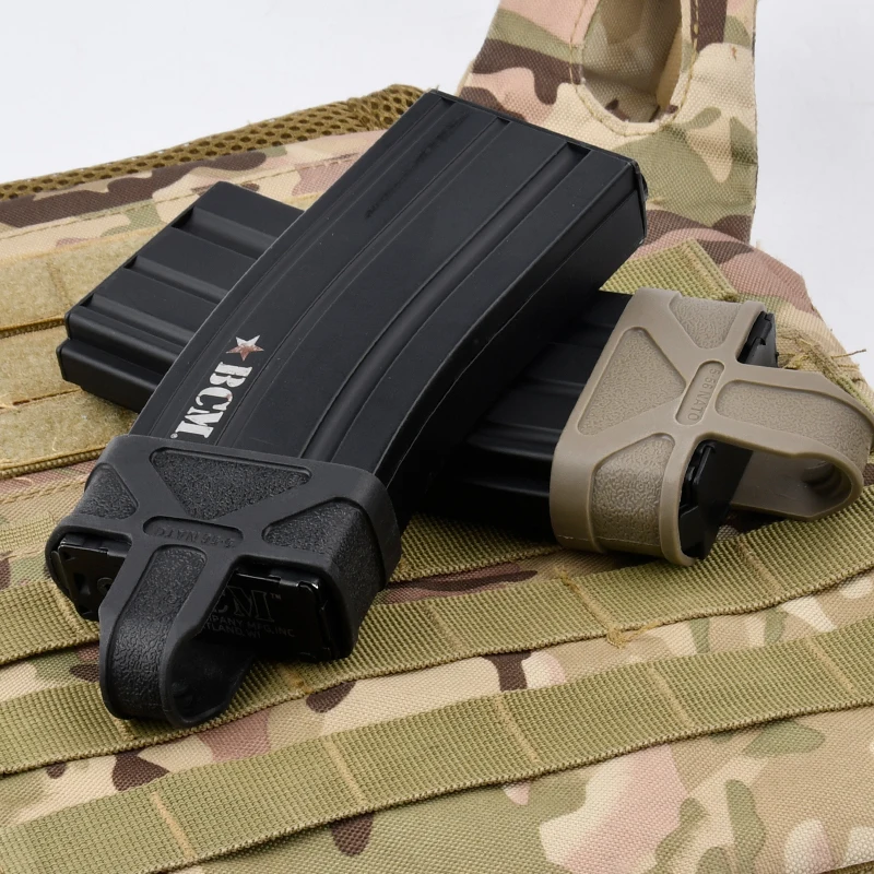 Funda protectora cargador M4 AR15 5,56 con MOLLE y tirador rápido