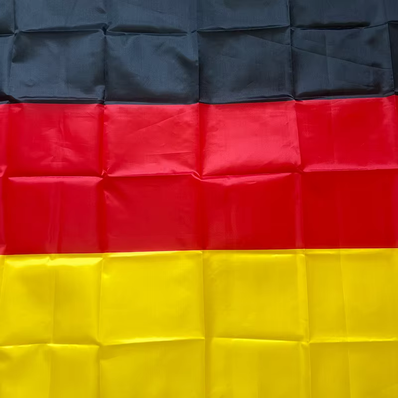 Bandera militar Alemania ripstop negra roja y amarilla