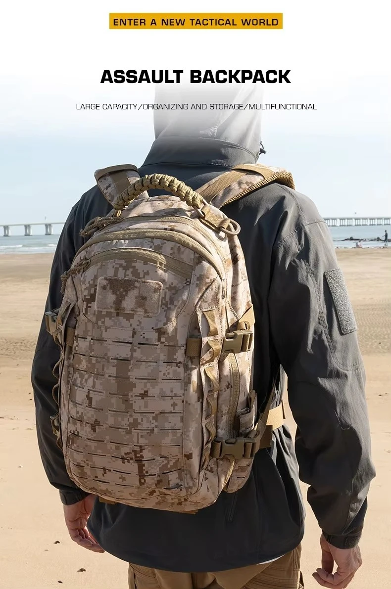 Mochila táctica de gran capacidad con diseño assault