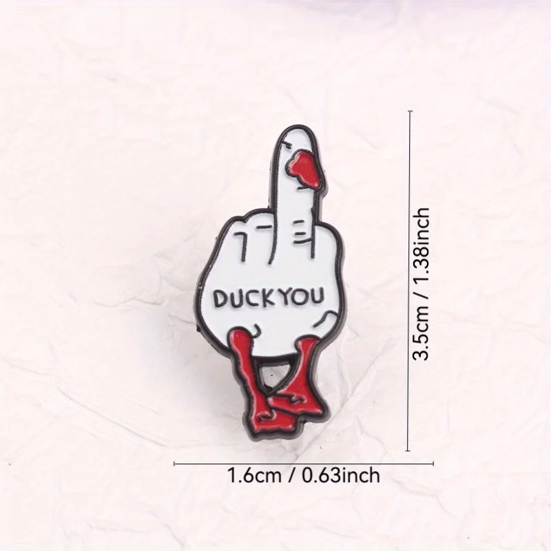 Sassy Duck Hand pin esmaltado con pico rojo y dedo medio